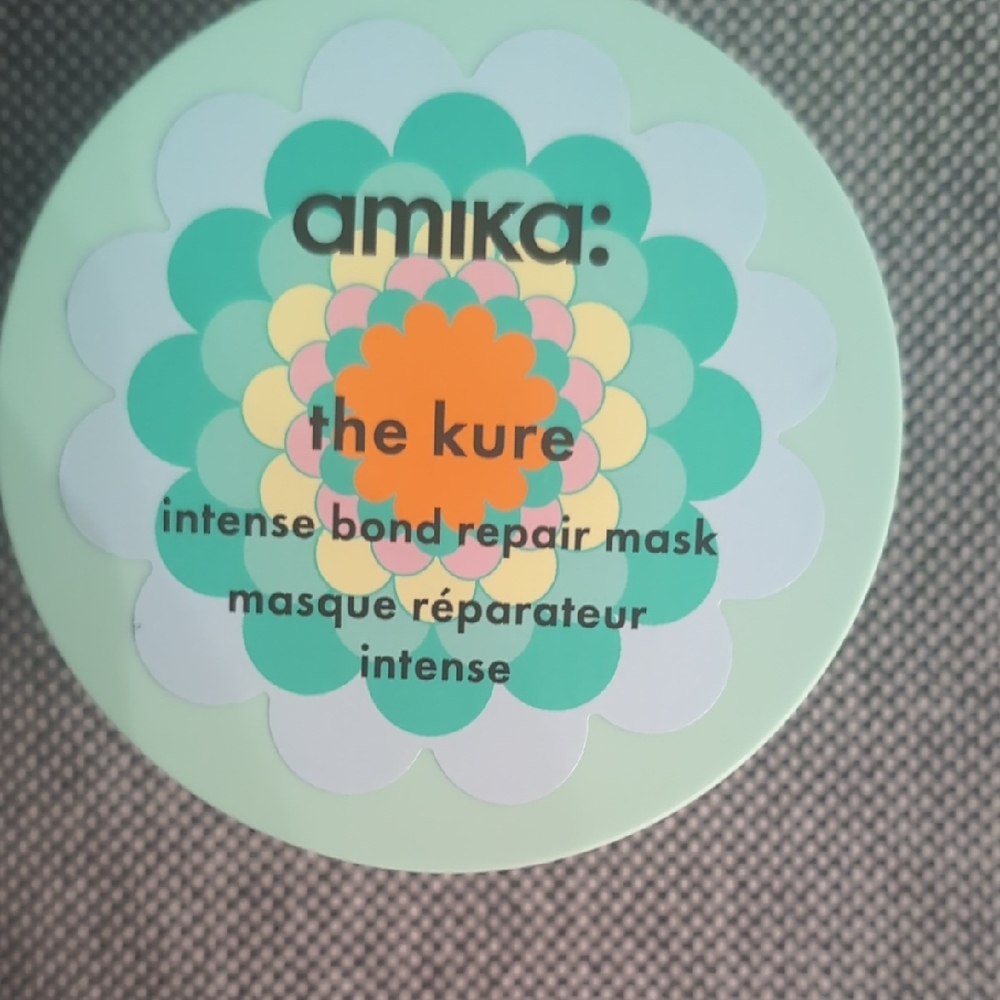 Amika Hair Mask 8oz